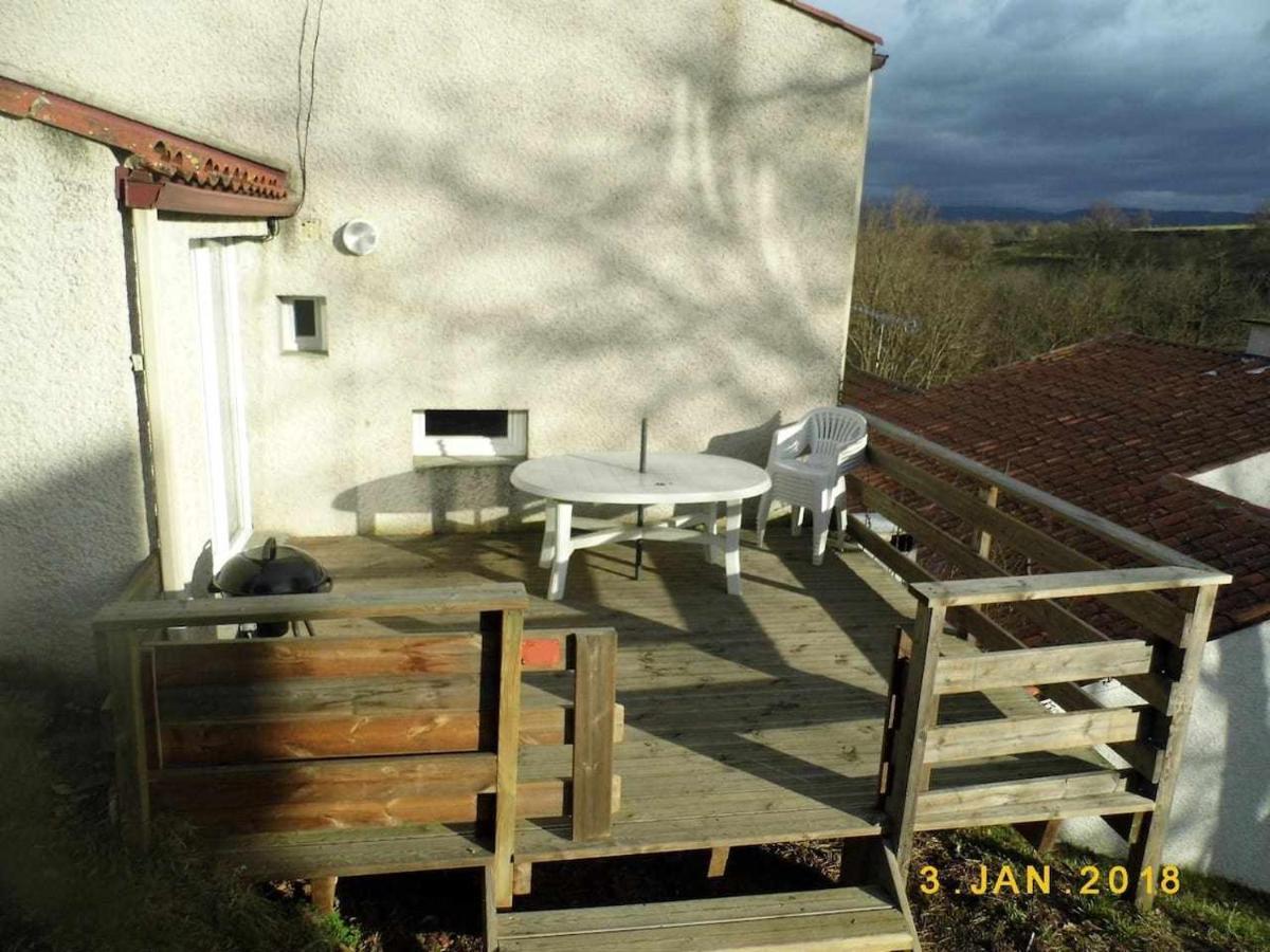 Joli Petit T4 Confortable Au Bord De Leau Vieille-Brioude Exterior foto